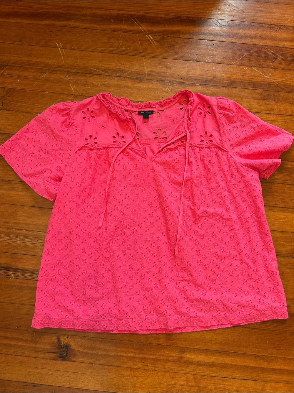 Ann Taylor 100% Cotton Hot Pink Eyelet Top Size L